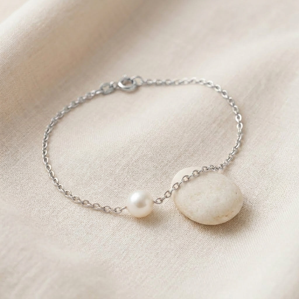 Freshwater Pearl Bracelet with Silver Chain